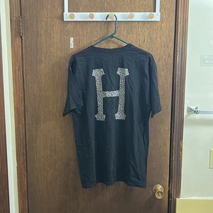 HUF T-shirt
